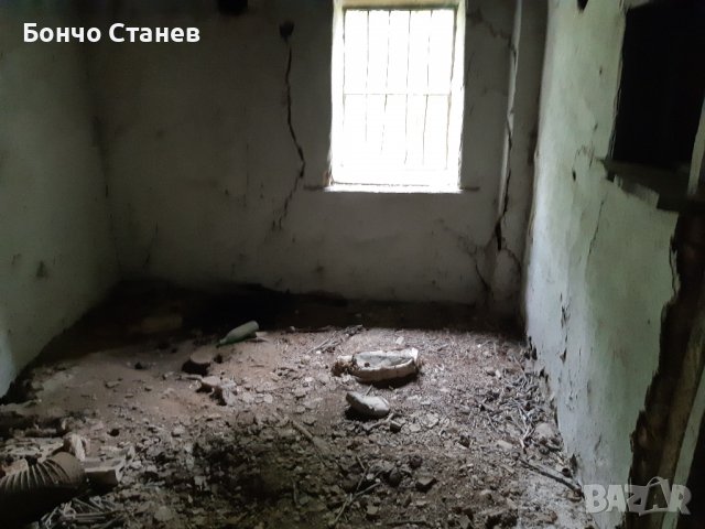 Продавам къща с парцел, снимка 16 - Парцели - 26810812