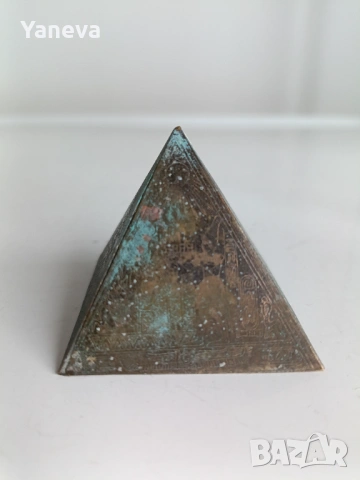 Vintage , бронзови, енергийни пирамиди с египетски мотиви , снимка 15 - Статуетки - 53020015
