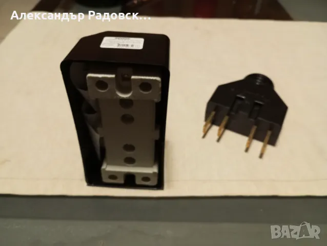 Щепсел и контакт трифазни "Мелоплам" 3Р+N, 25A, 380 V, снимка 2 - Други - 49486607