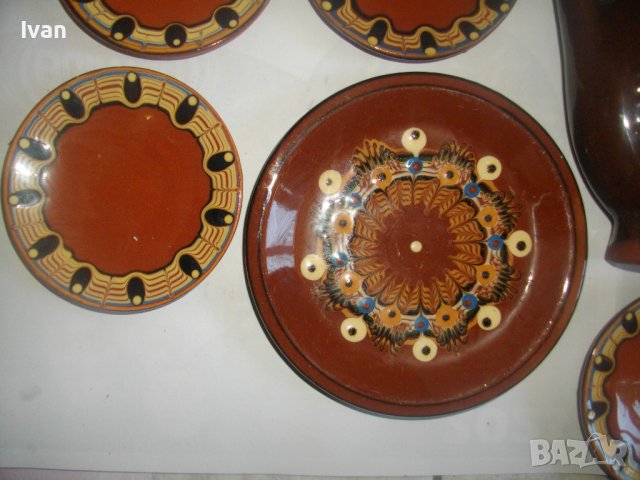 Български Рисувана Декоративна Керамика-16 бр-От СОЦА, снимка 4 - Чинии - 39651953