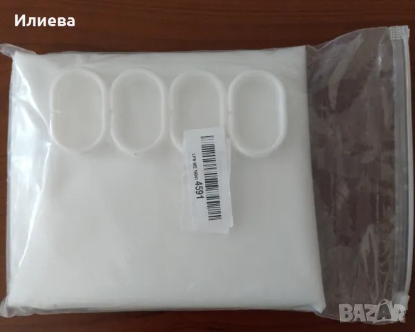 Завеса за баня нова бяла