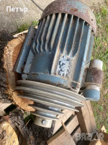 Ел Двигател 220V rpm 1440, снимка 2 - Друга електроника - 50362019