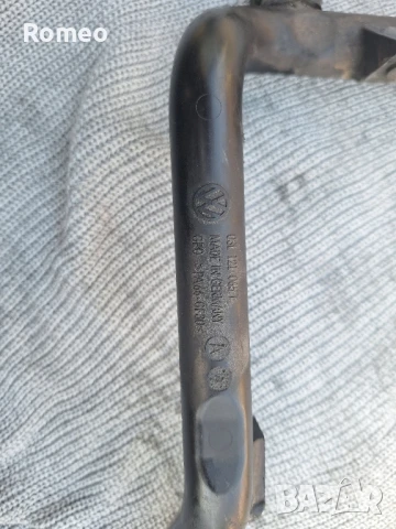 Охлаждаща тръба 03l121065T, снимка 2 - Части - 50503733