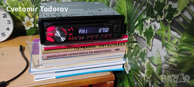 Авто СД плеър Pioneer USB, снимка 2 - Части - 56363073
