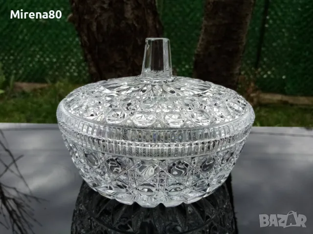 Кристална бонбониера