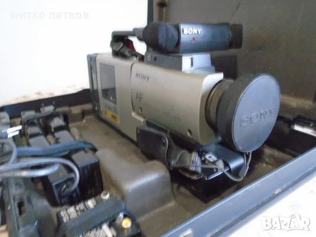 камера Video 8 Sony ccd-v100e, снимка 5 - Камери - 56473775
