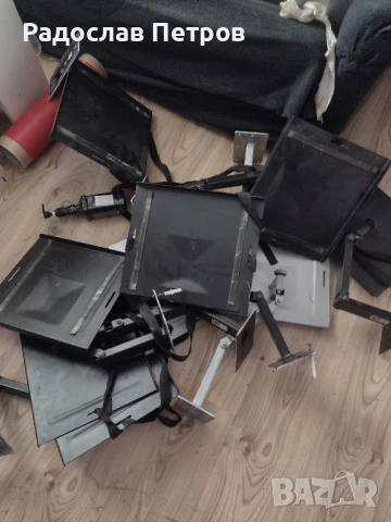 вартящи стоики за телевизори