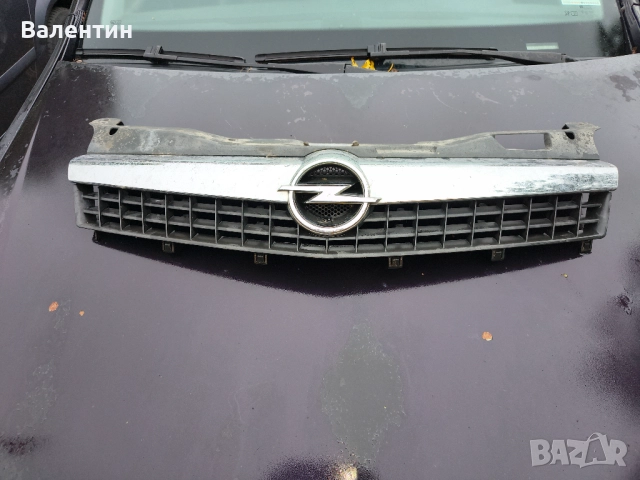 Феисова решетка за Opel Astra H GTC,и кабрио