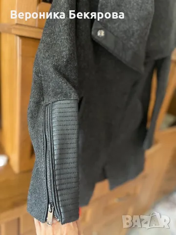 Дамско палто Bershka, снимка 3 - Палта, манта - 47300640