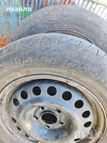продавам гуми за опел астра 195/65/15, снимка 3 - Гуми и джанти - 54096154