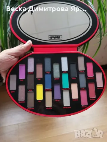 Палитра сенки за очи Fetish 24 цвята Hzs123, снимка 3 - Декоративна козметика - 47726860