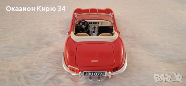 Jaguar E-Type 1961 1:18 Burago, снимка 4 - Колекции - 37244096