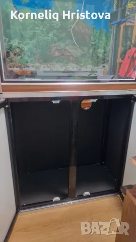 Аквариум с шкаф RS Electrical, снимка 5 - Аквариуми - 49654984