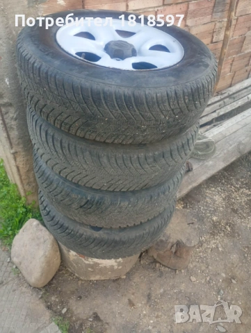 Продавам железни джанти с гумите за Гранд Витара 2007