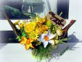 Пролетни цветя на кора, снимка 1 - Подаръци за жени - 44339440