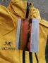 Продавам чисто ново дамско жълто водоустойчиво яке Arc'teryx , снимка 7