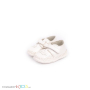 Бебешки обувки за момче за прохождане в бяло