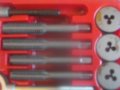 Нов Немски Резбонарезен Коплект Метчици и Плашки За Външни и Вътрешни Резби М3-М12-Различни, снимка 5