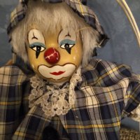 Колекционерска порцеланова кукла клоун на люлка , снимка 4 - Колекции - 33865412