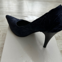 Комплект обувки и клъч, снимка 5 - Дамски елегантни обувки - 44570965