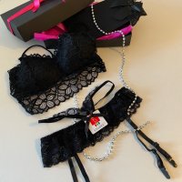 Лукс ! В Кутия ! Секси еротично бельо -комплект от жартиер +бюстие +чорапи, снимка 6 - Бельо - 35479004