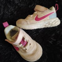 Детски маратонки Nike, номер 19,5 - 10 cm стелка, снимка 10 - Детски маратонки - 44238021