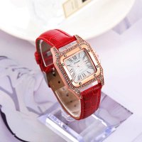 Дамски часовник с квадратен циферблат с камъни и кожена верижка бяло , червено , черно , розово, снимка 3 - Дамски - 42847379