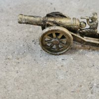 Стар метален ключодържател, снимка 1 - Антикварни и старинни предмети - 44444779