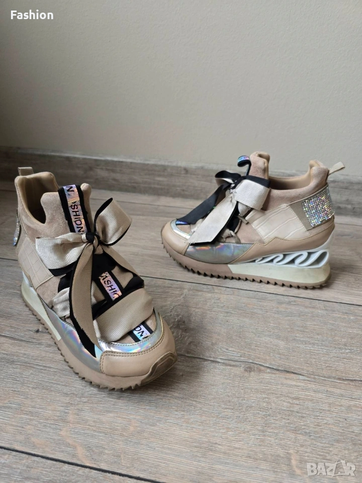 Дамски маратонки \ сникърси на платформа с панделка., снимка 1