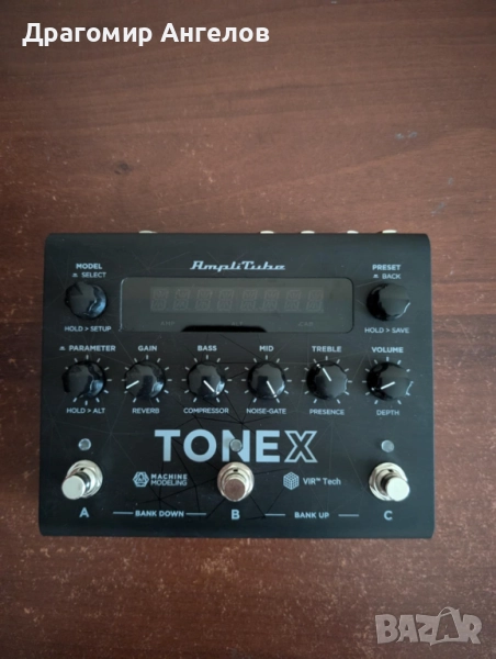 IK Multimedia ToneX Pedal Предусилвател и Rack усилвател, снимка 1