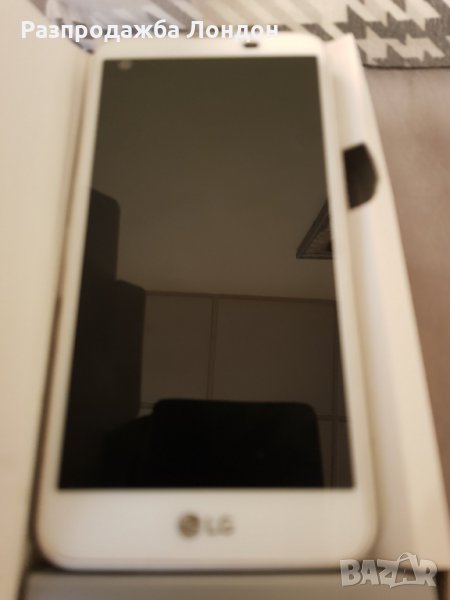 LGXScreen  мобилен телефон, снимка 1