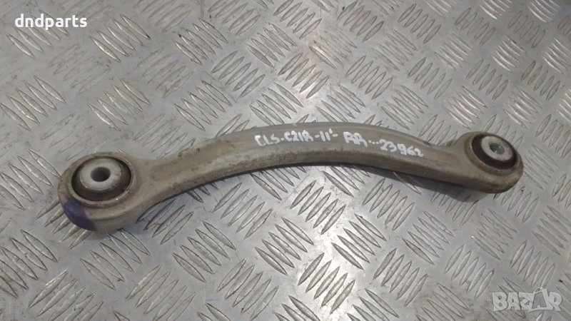 Носач Mercedes CLS350i C218 2011г.(заден десен)	, снимка 1