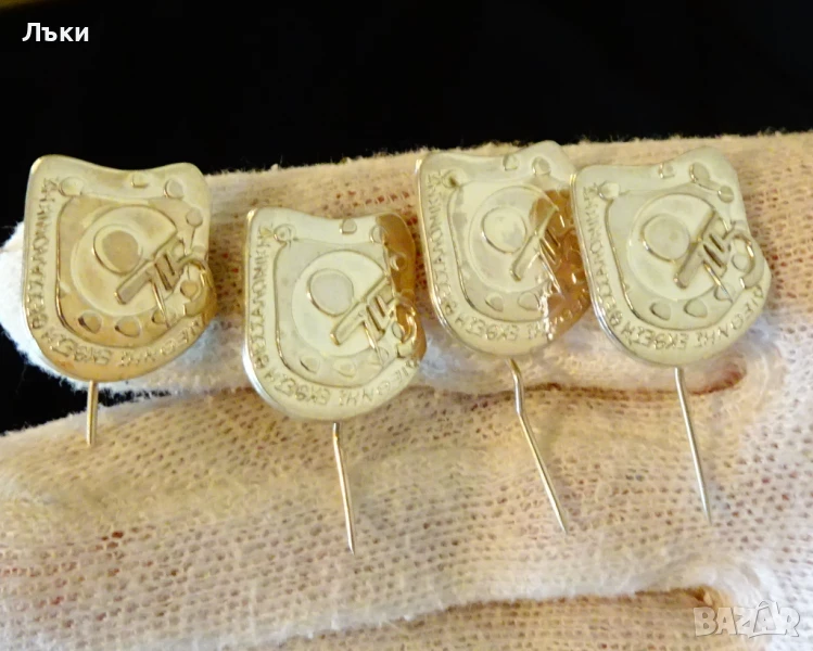 Сребърна значка,сребро 925,футбол. , снимка 1