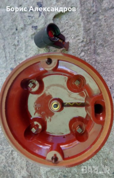 Разпределителна капачка с чукче за Рено Еспейс2 2.2 бензин, снимка 1