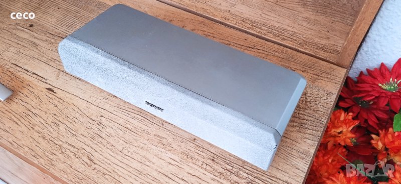 Sony-център, снимка 1