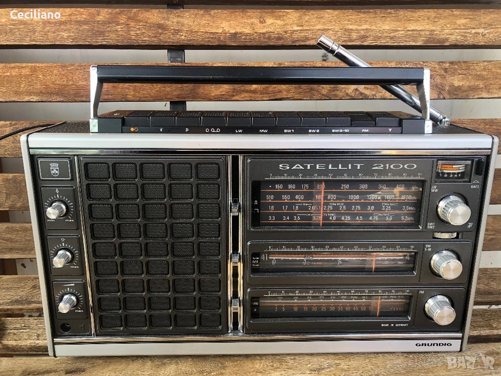 Grundig Satellit 2100 – колекционерски радиоприемник., снимка 1