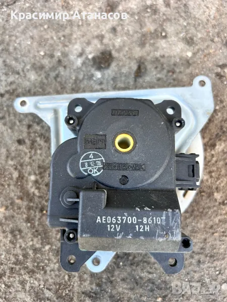 Моторче клапа парно за Тойота Авенсис T25.AE063700-8610, снимка 1