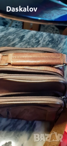 Продавам мъжка чанта за рамо естествена кожа!, снимка 9 - Чанти - 51710264