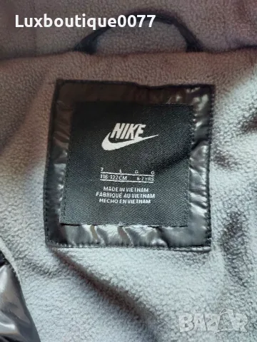 Детско яке Nike Essentials 6-7 години, снимка 3 - Детски якета и елеци - 56545489