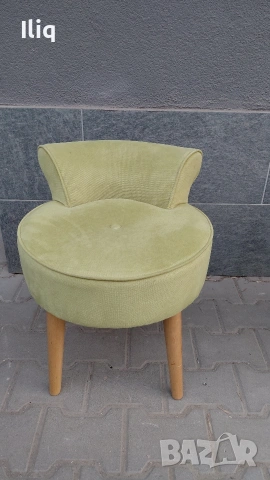 таборетки 2бр. подходящи за тоалетка или коредор и др. 