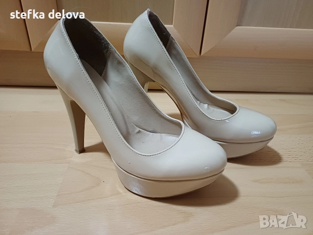 Продавам официални обувки