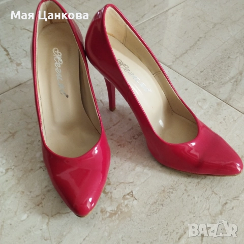 Червени обувки , снимка 4 - Дамски елегантни обувки - 52564765
