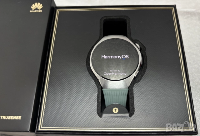 Като нов! Дамски Смарт Часовник HUAWEI Watch 5, 42 мм, Stainless Steel Case with Light Green, снимка 7 - Смарт часовници - 52412858