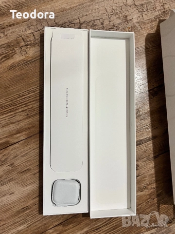 Apple Watch 6, снимка 4 - Смарт часовници - 52576305