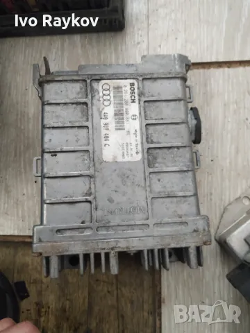  Компютър за ауди 80 б3,PASSAT 1.8L ,  4A0 907 404 C , 0 261 200 880/881