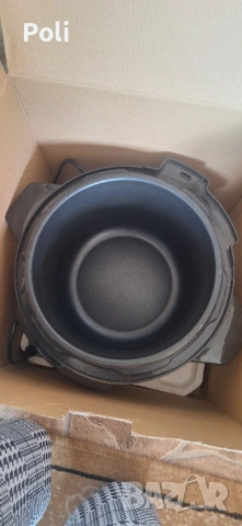 Мултикукър под налягане Crown EPC-6L10P 6 литра