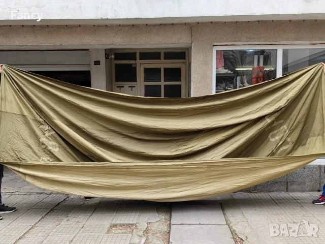 Стар брезент за автомобил Москвич 1340