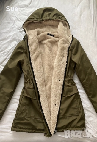 Дамска парка XS Khaki, снимка 4 - Якета - 51926221