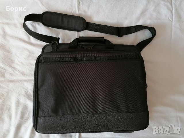 Чанта BELKIN за Лаптоп -15.6 инча и много други прегради в нея 42/35/18 см, снимка 2 - Лаптоп аксесоари - 42882729