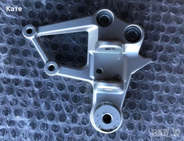 Основа за степенка за BMW R 1100 S RS2 1998-2000 - Предна дясна - BMW 2 331 236